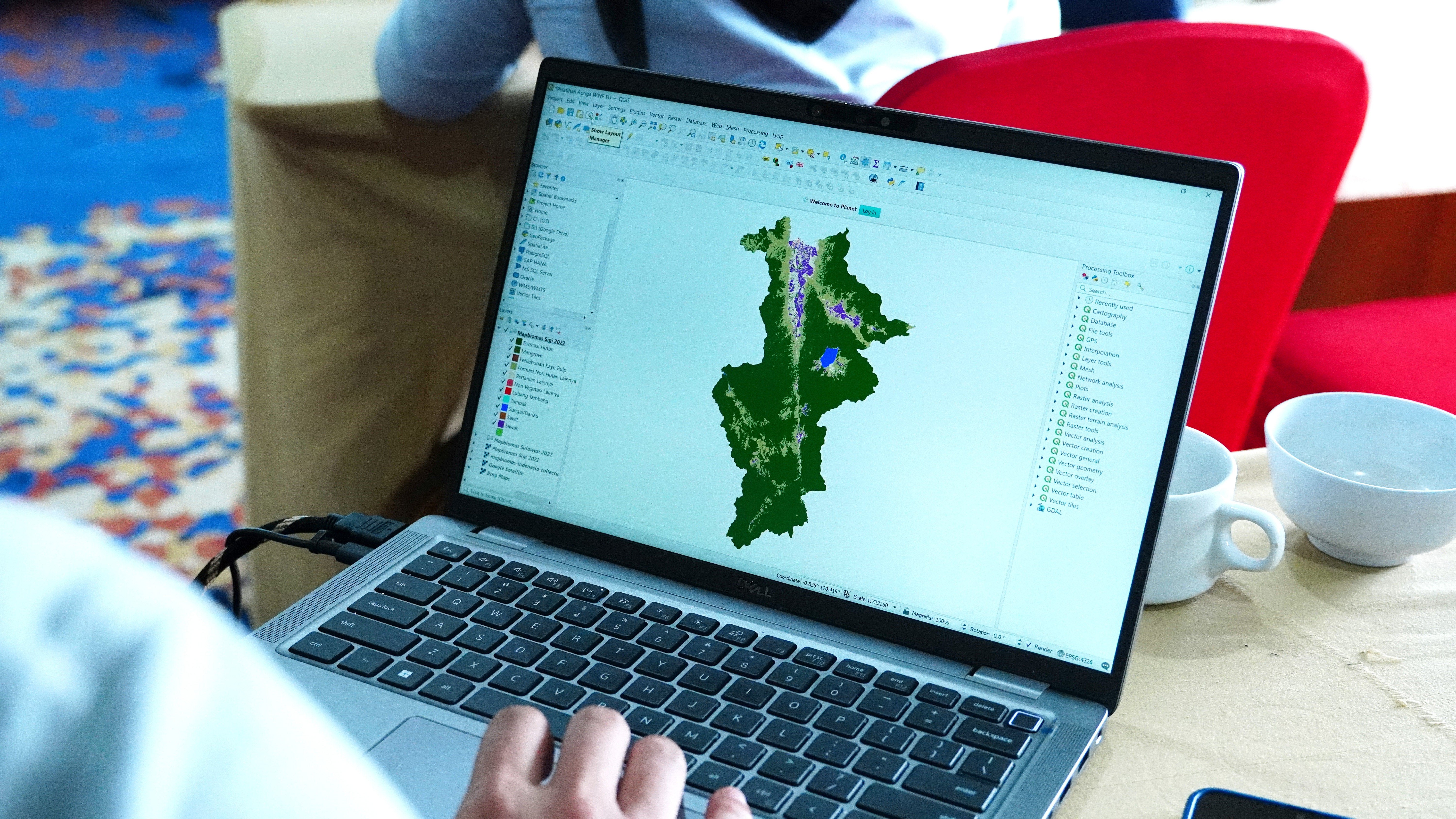 Pelatihan Platform Monitoring Penggunaan Lahan dan Aspek ESG Sektor Pertambangan untuk Organisasi Masyarakat Sipil di Sulawesi Tengah