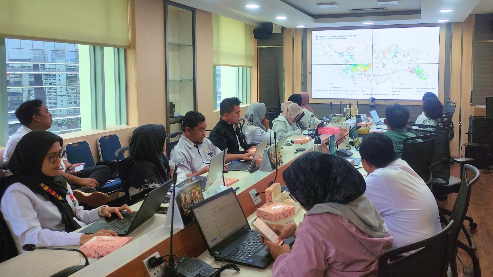 Kegiatan desiminasi hasil kajian oleh tim WWF-Indonesia bersama PT MAS kepada Kementerian Kelautan dan Perikanan pada September 2025