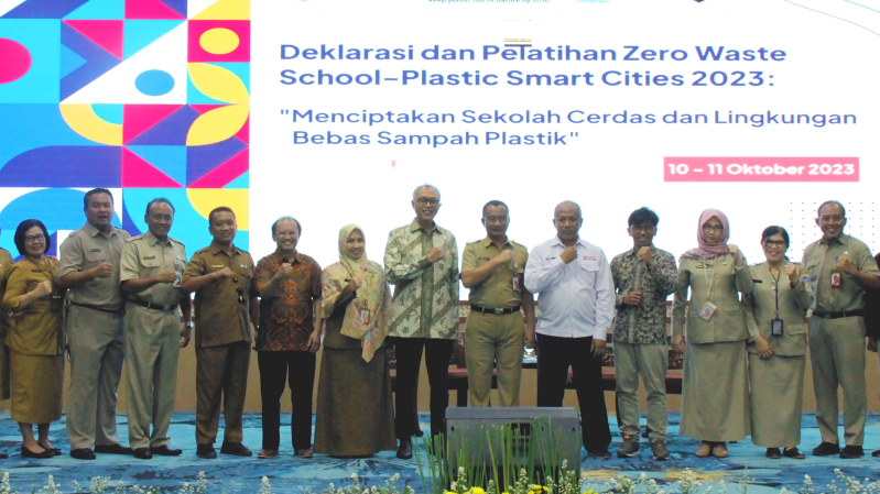 Sekolah tanpa plastik