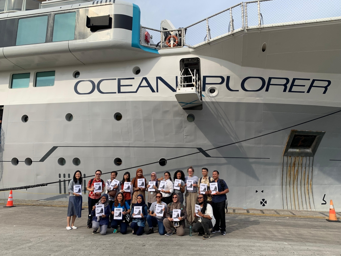 OceanXplorer Ship
