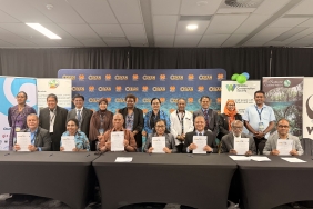 MoA (Memorandum of Agreement) signing by universities and strategic partners of three countries namely Indonesia, Papua New Guinea and Salomon Islands
